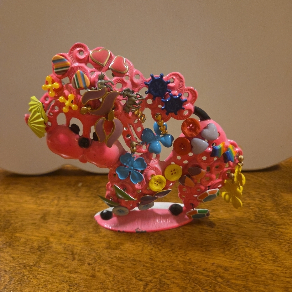 Pink Metal Poodle Earring Holder